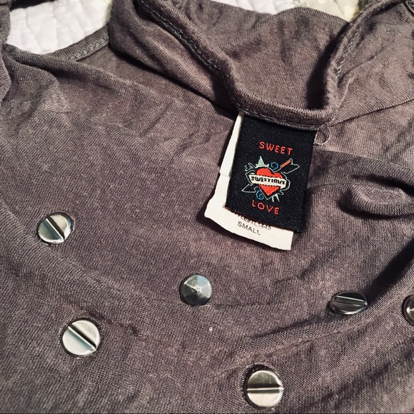 Sweet Love Fringe Tank - Picture 3 of 4